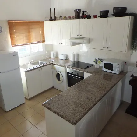 Cyking 103 Postcode 8046 Apartament Paphos